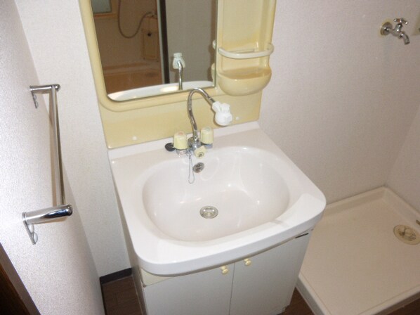 キャッスルコート東辻井の物件内観写真